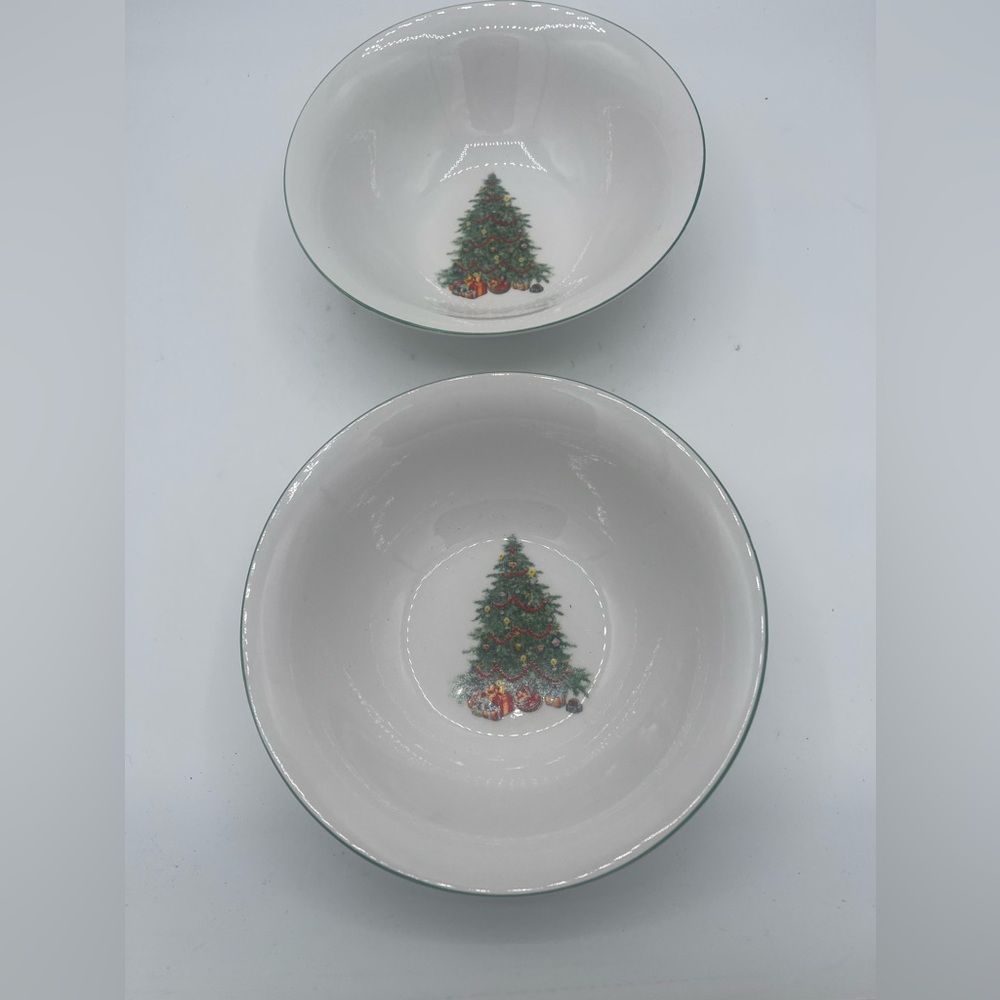 Trisa Christmas Bowls Set of Two